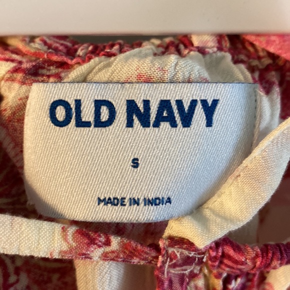 Off Shoulder Smocked Waist Dress Sz small. Like New! - Picture 9 of 10